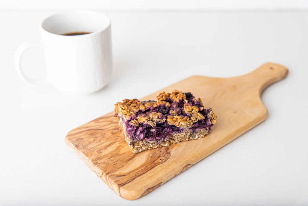 fresh, healthy, fully prepared meals, Blueberry Oat Bar