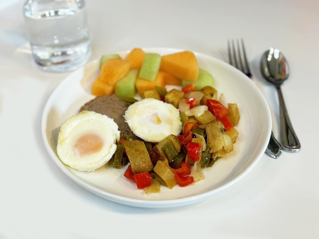 fresh, healthy, fully prepared meals, Traditional Breakfast Platter